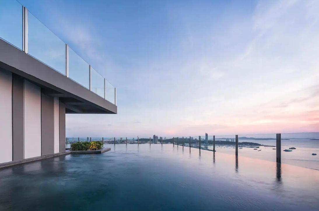 Central Pattaya - Sea View Large Balcony Condo With Infinity Pool Екстер'єр фото