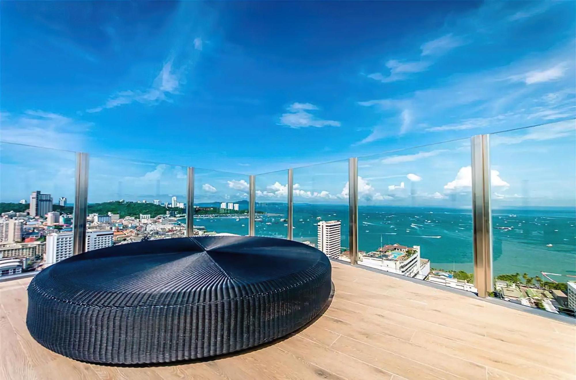 Central Pattaya - Sea View Large Balcony Condo With Infinity Pool Екстер'єр фото