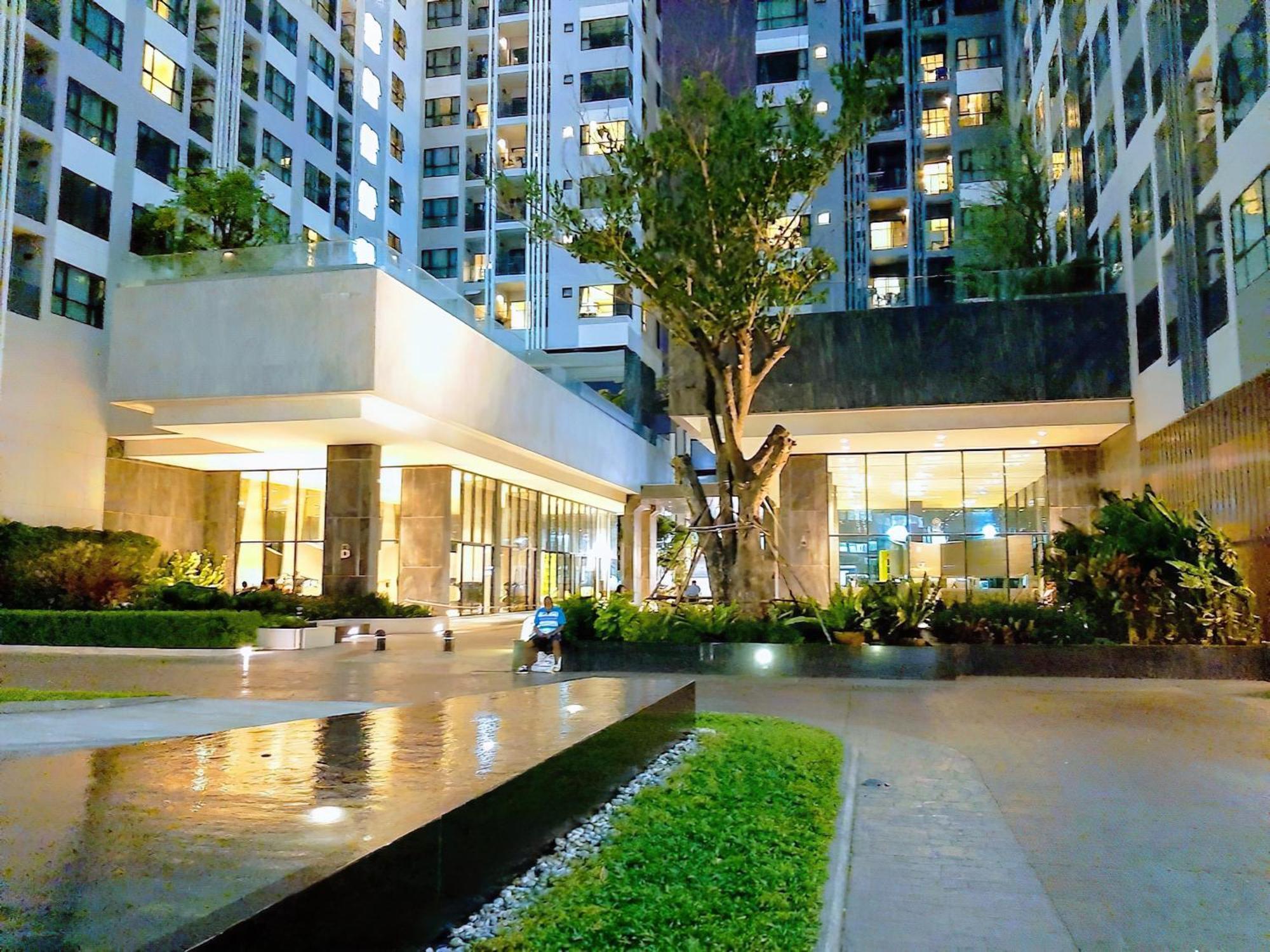 Central Pattaya - Sea View Large Balcony Condo With Infinity Pool Екстер'єр фото