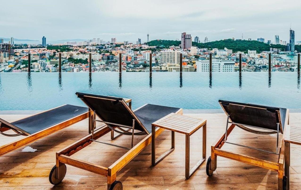 Central Pattaya - Sea View Large Balcony Condo With Infinity Pool Екстер'єр фото